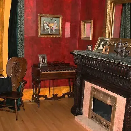 Brumder Mansion-2